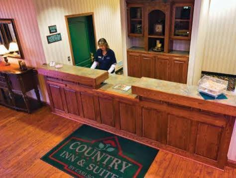 Country & By Radisson Near Outlet Mall Albertville